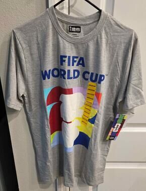 NWT FIFA World Cup 2026 Official Licensed T-Shirt - Men's Size M - Gray